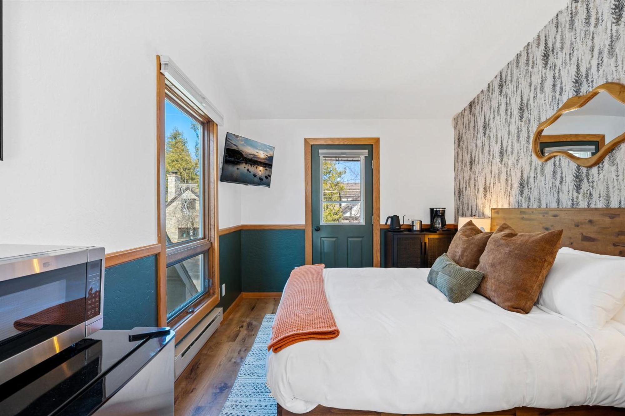Spruce & Shore Motel Fish Creek Exterior foto