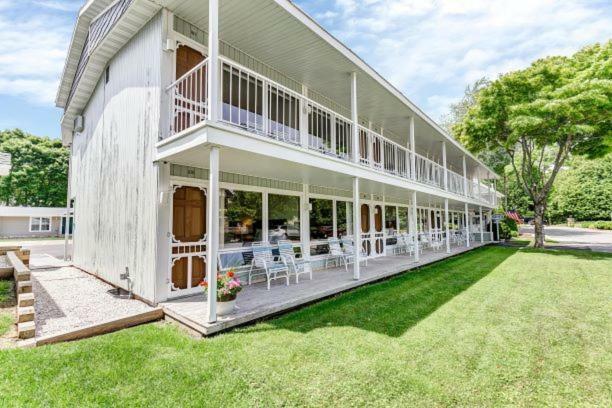 Spruce & Shore Motel Fish Creek Exterior foto